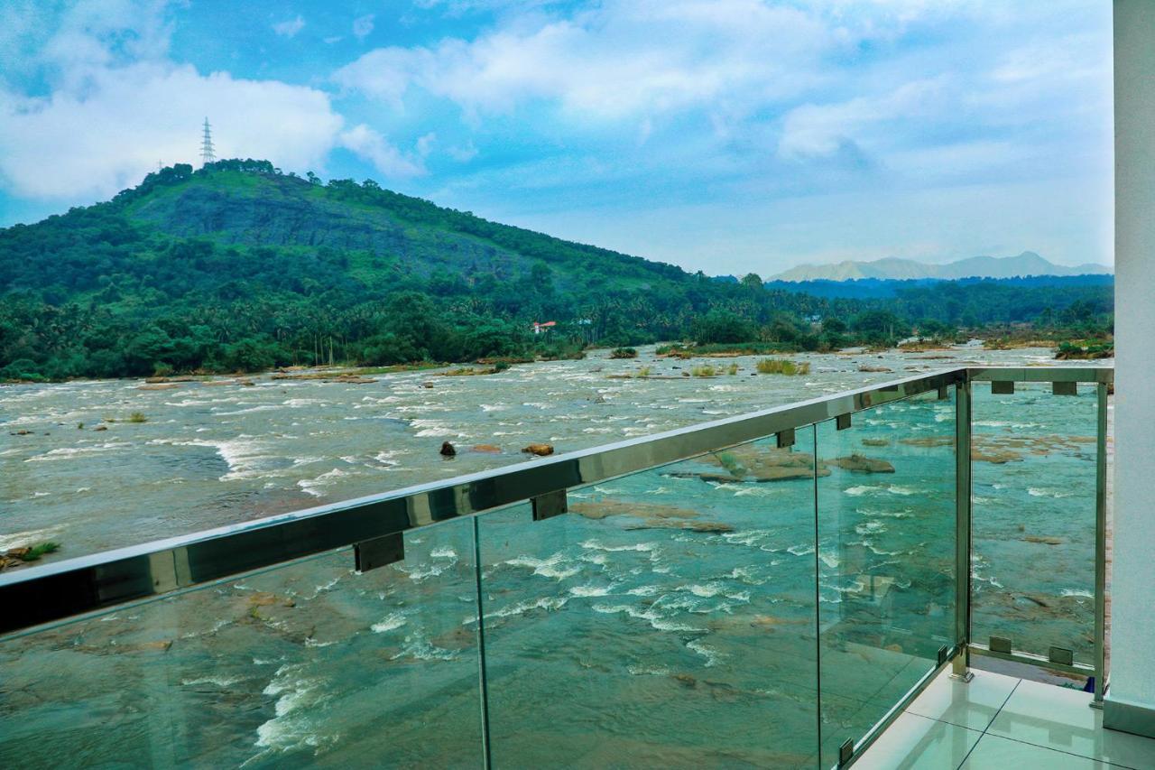 The Anchorage Athirapilly Resort Athirappilly Bagian luar foto