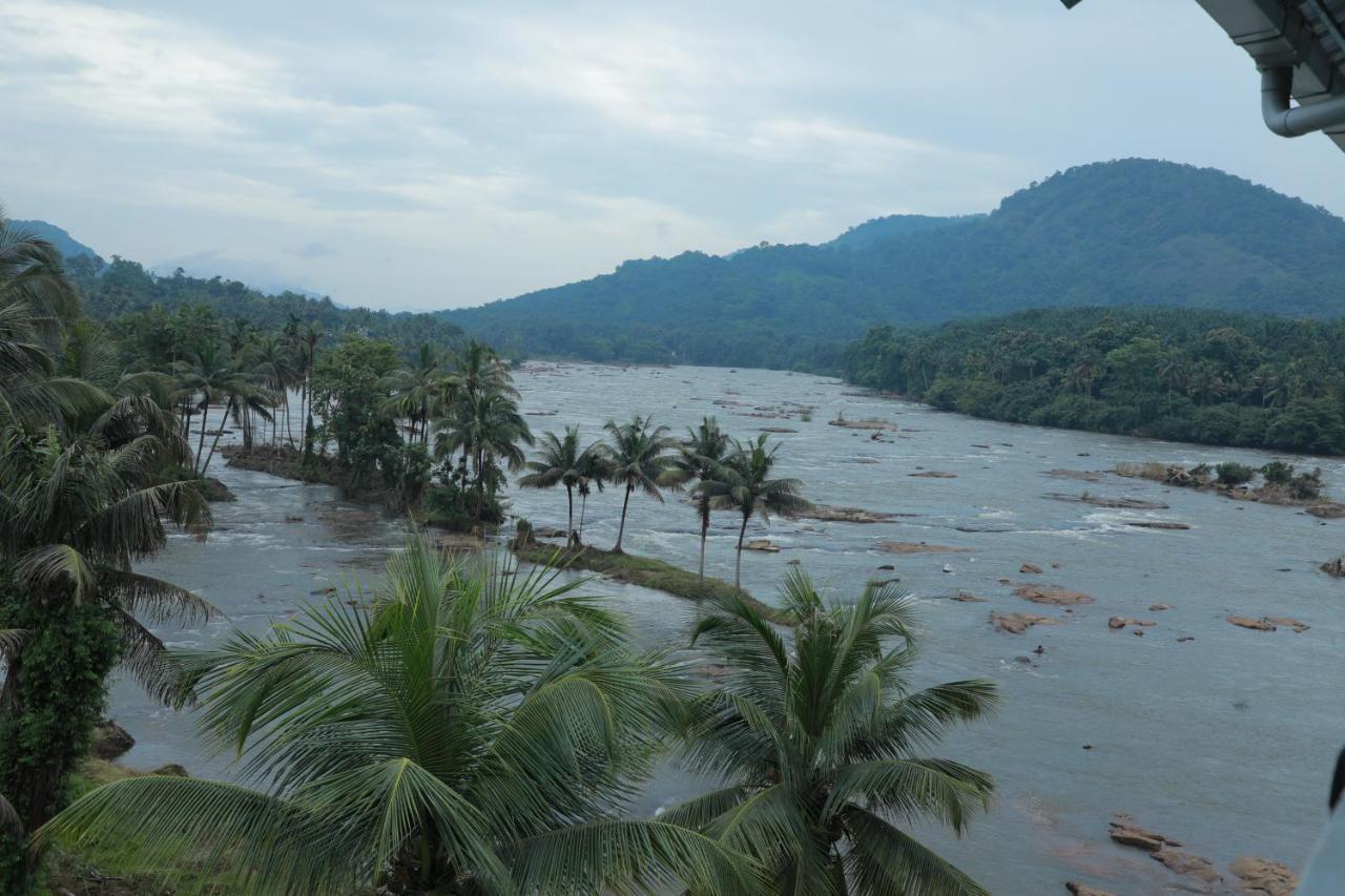 The Anchorage Athirapilly Resort Athirappilly Bagian luar foto